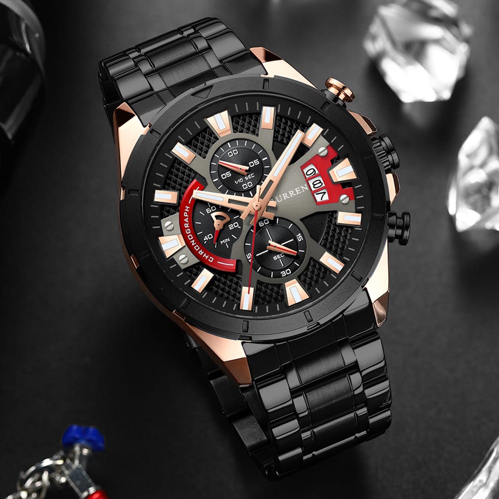 Curren 8401 est une montre robuste, avec un look sportif et moderne, et offrant la praticité d'un chronographe et d'un affichage de la date.
